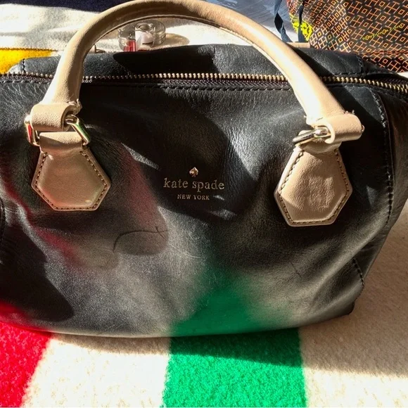 Kate Spade leather satchel bag. - Picture 2 of 5